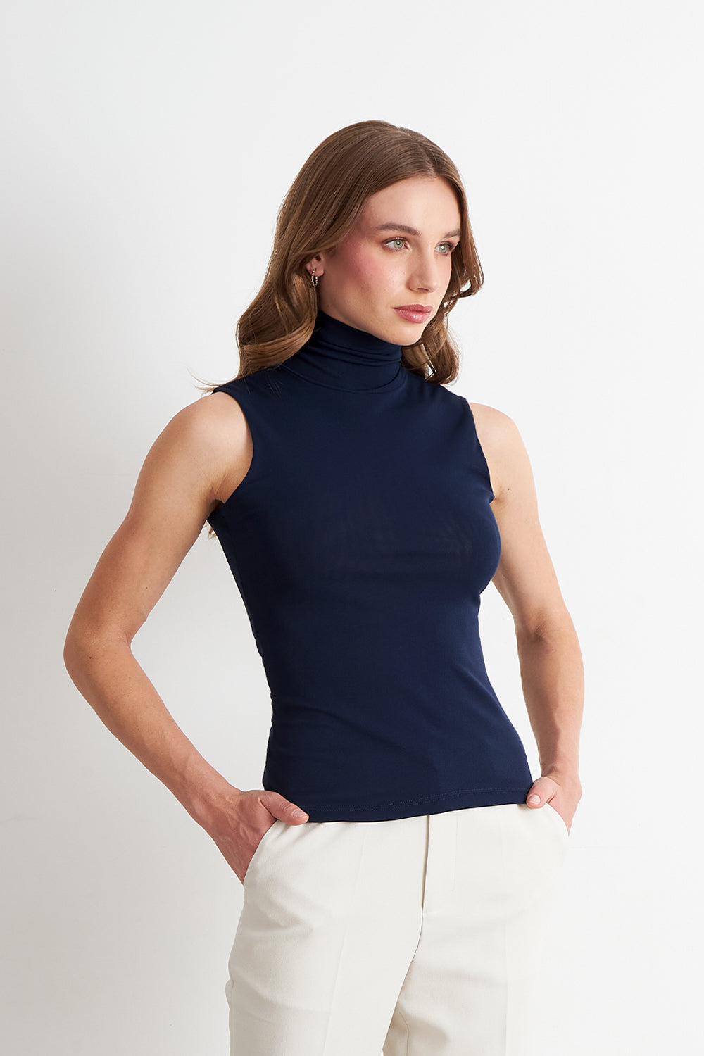 Polera Malla Cuello Alto Azul