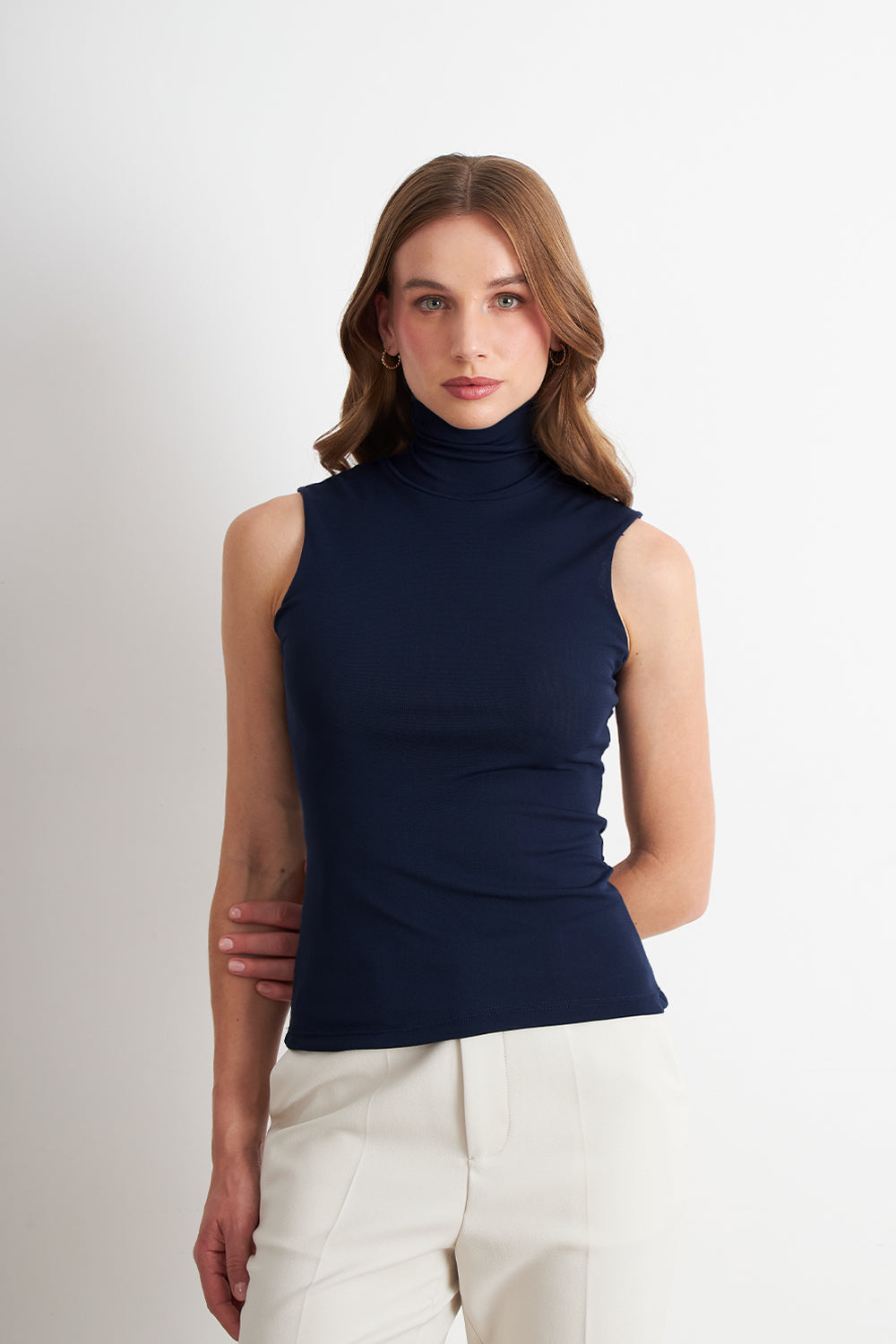 Polera Malla Cuello Alto Azul