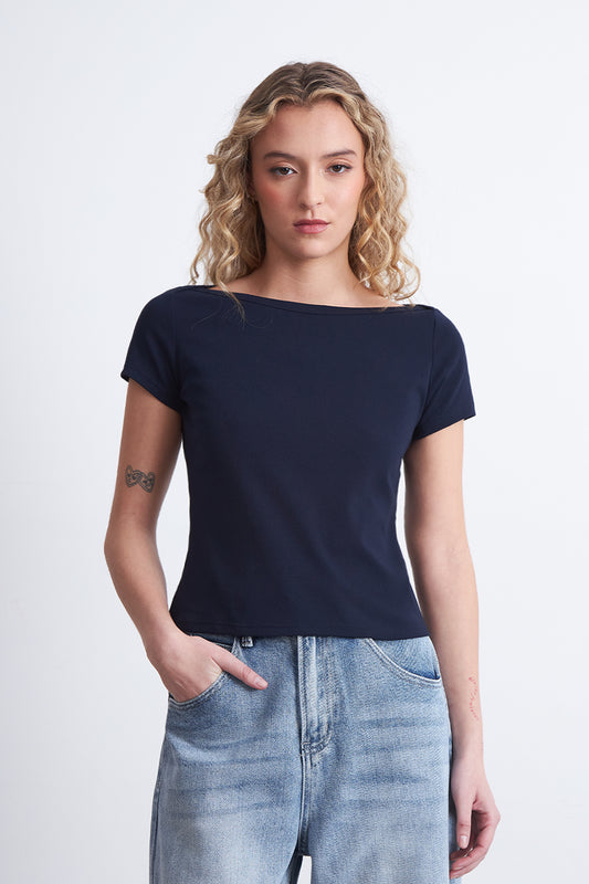 Polera Manga Corta Cuello Bote Azul Marino
