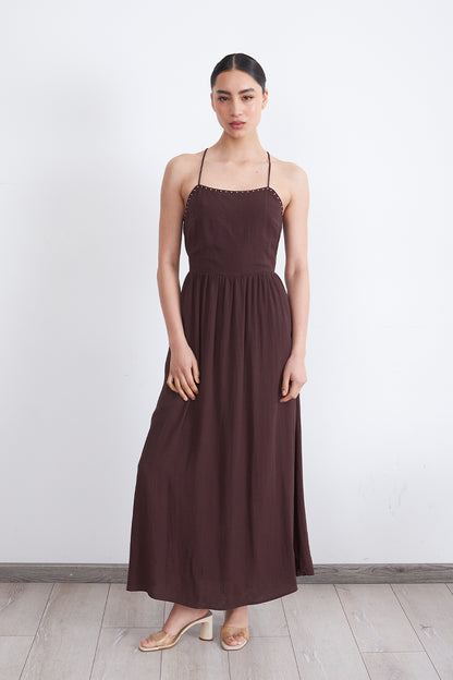 Vestido Halter Bordado Frontal Café