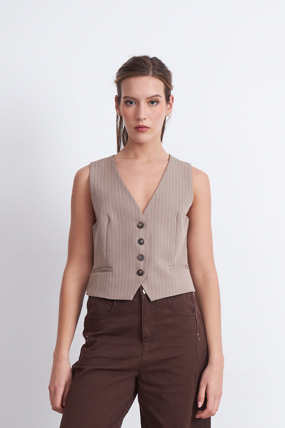 Gilet Sastrero Rayas Diplomáticas Khaki