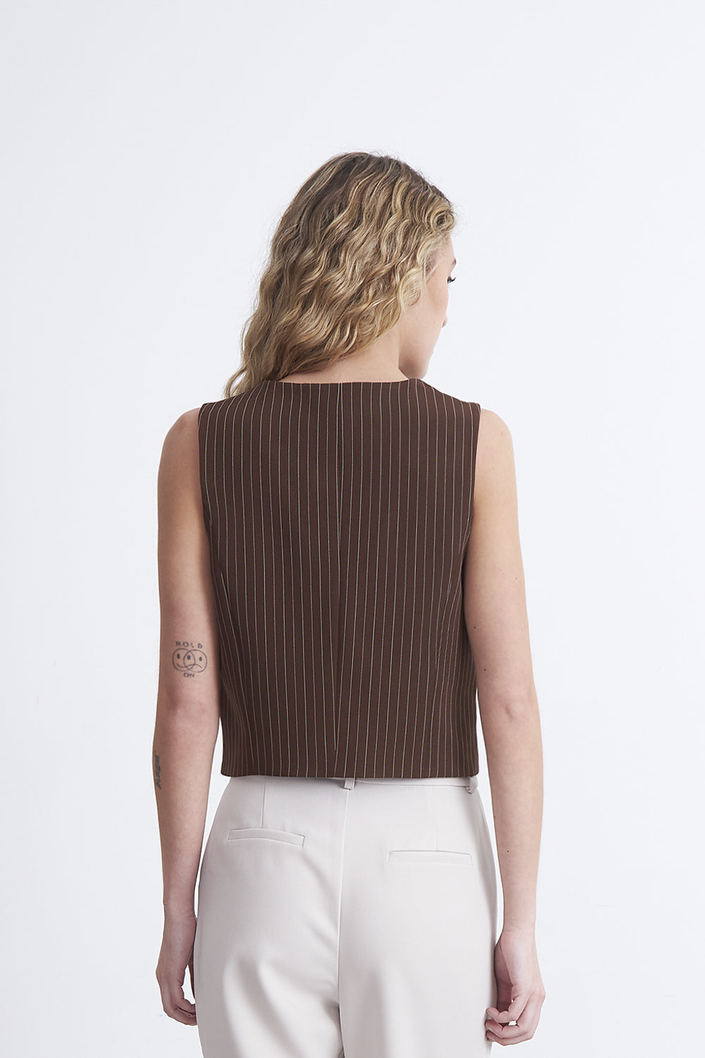 Gilet Sastrero Rayas Diplomáticas Café