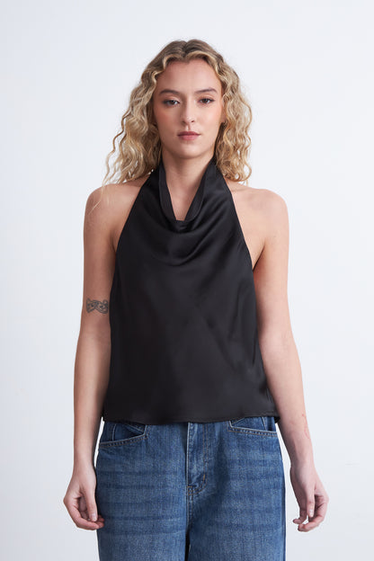 Blusa Drapeada Tipo Satín Cuello Alto Negro