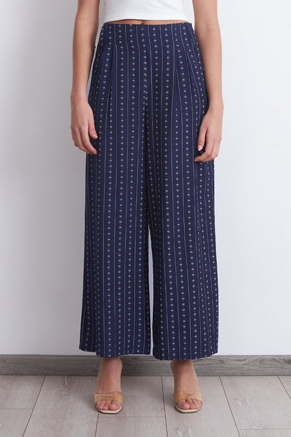 Pantalón Patrón Floral Azul Marino
