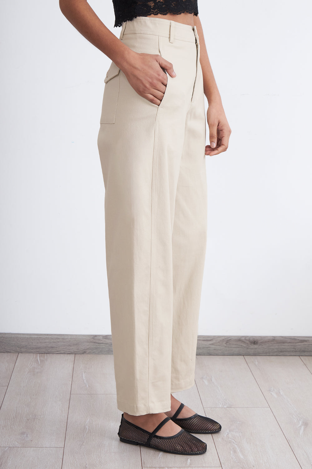 Pantalón Corte Barrel Beige