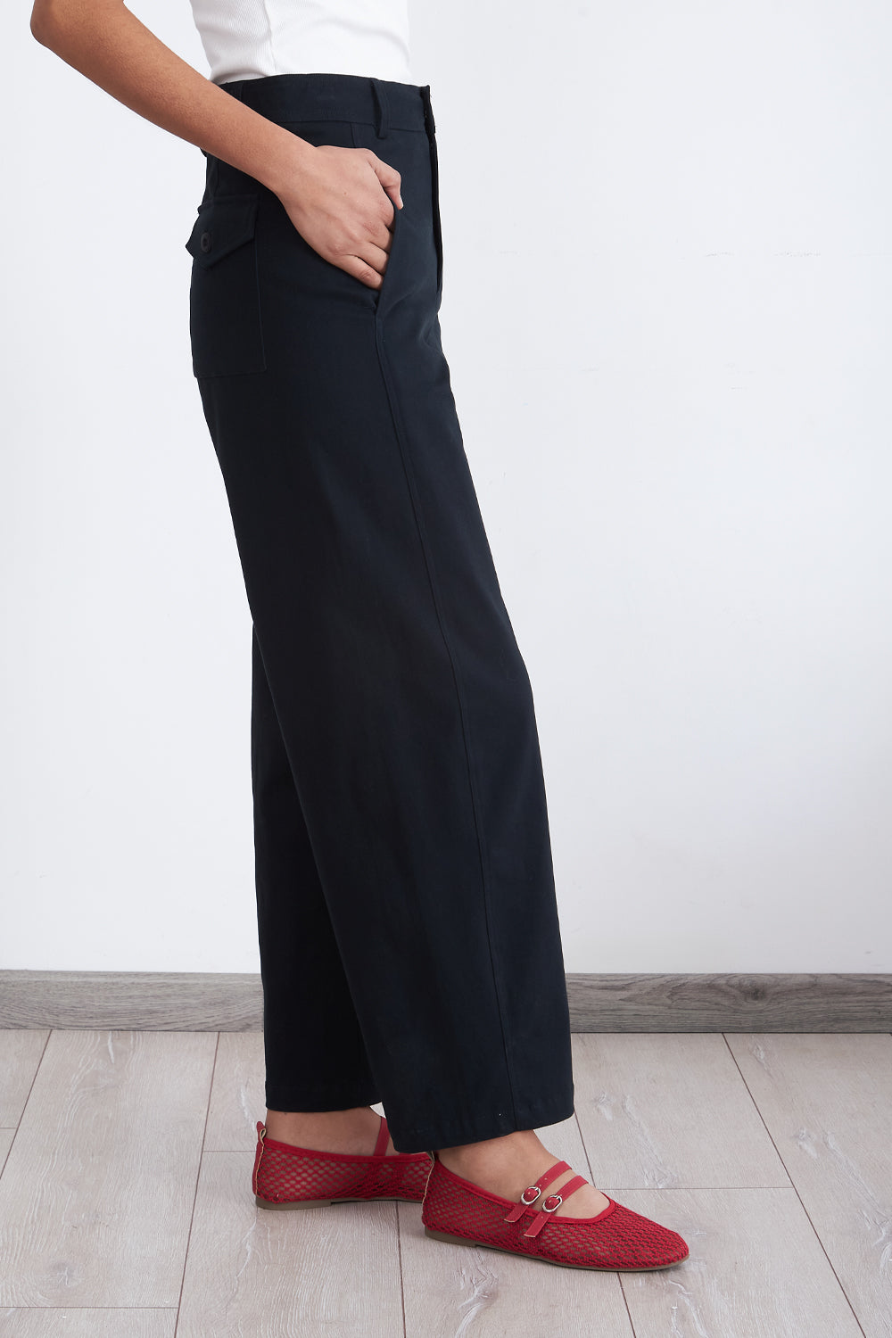 Pantalón Corte Barrel Azul Marino