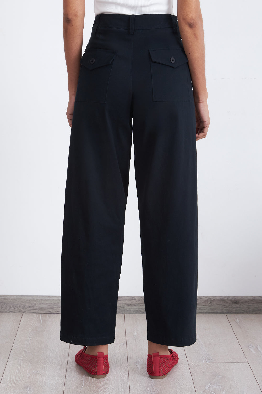 Pantalón Corte Barrel Azul Marino