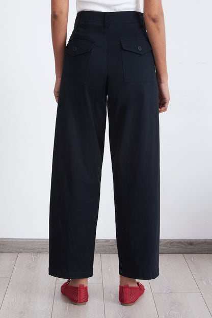 Pantalón Corte Barrel Azul Marino