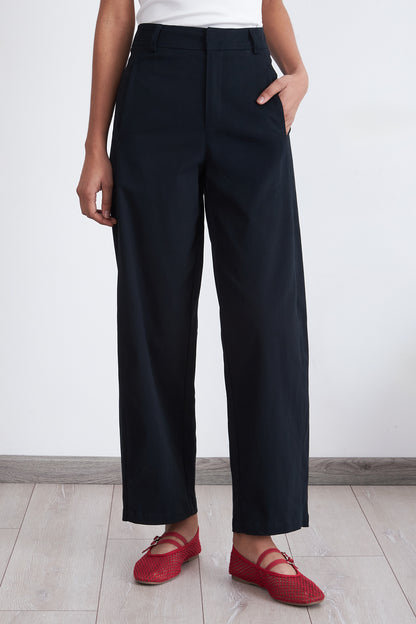 Pantalón Corte Barrel Azul Marino