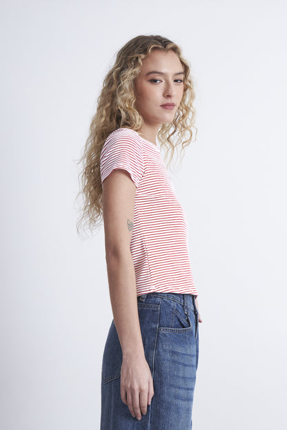 Polera Rayas Horizontales Cuello Bote Rojo