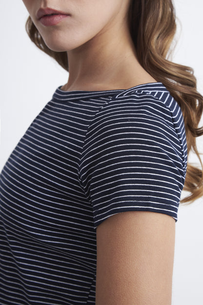 Polera Rayas Horizontales Cuello Bote Azul Marino
