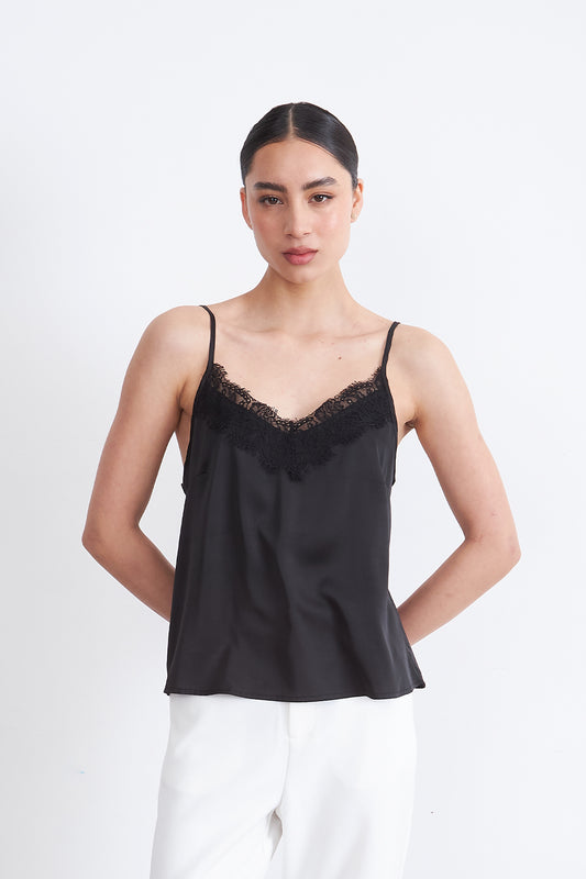 Blusa Lencera Tipo Satin Negro