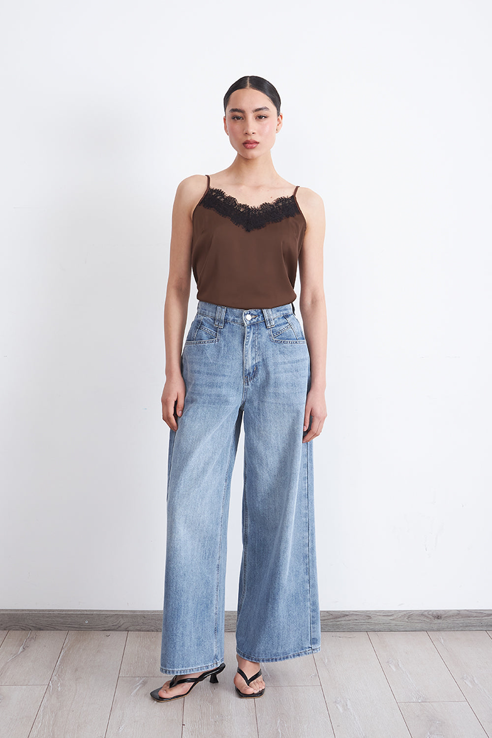 Blusa Lencera Tipo Satin Café
