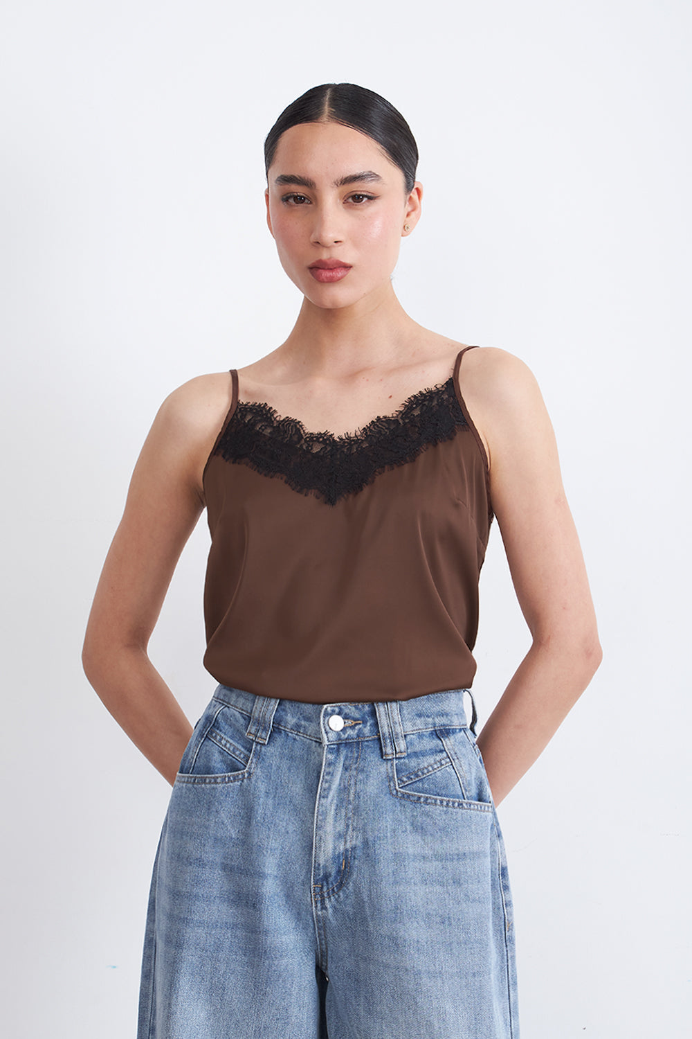Blusa Lencera Tipo Satin Café