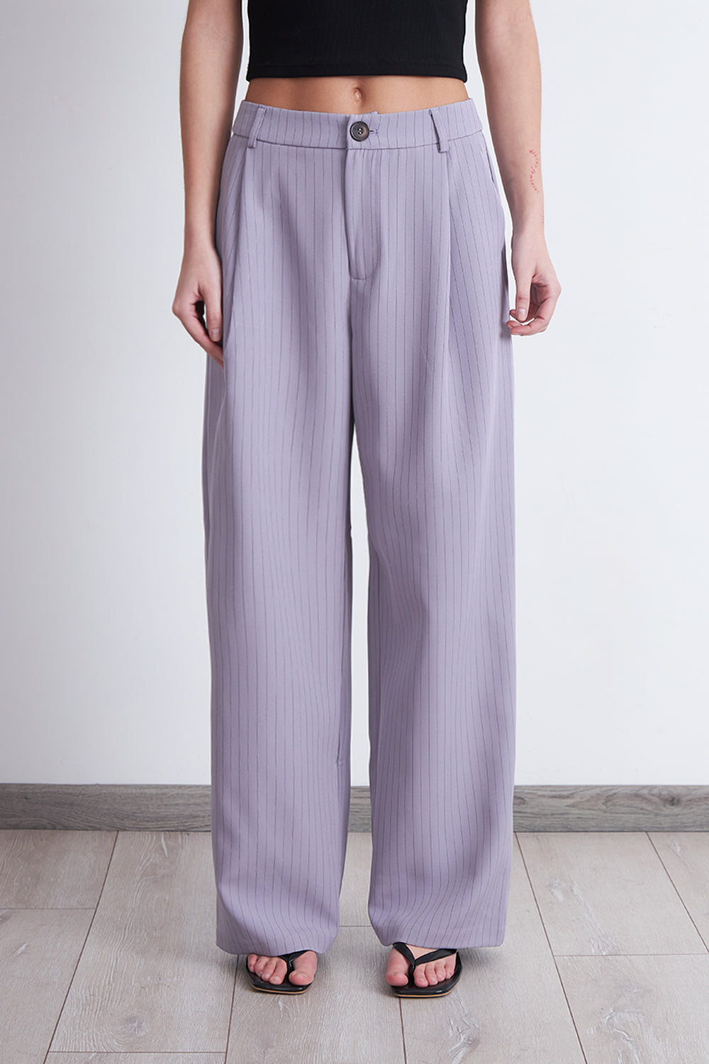 Pantalón Recto Raya Diplomática Gris