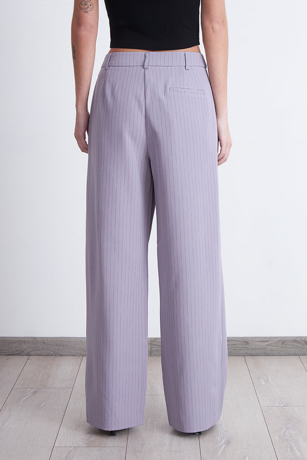 Pantalón Recto Raya Diplomática Gris