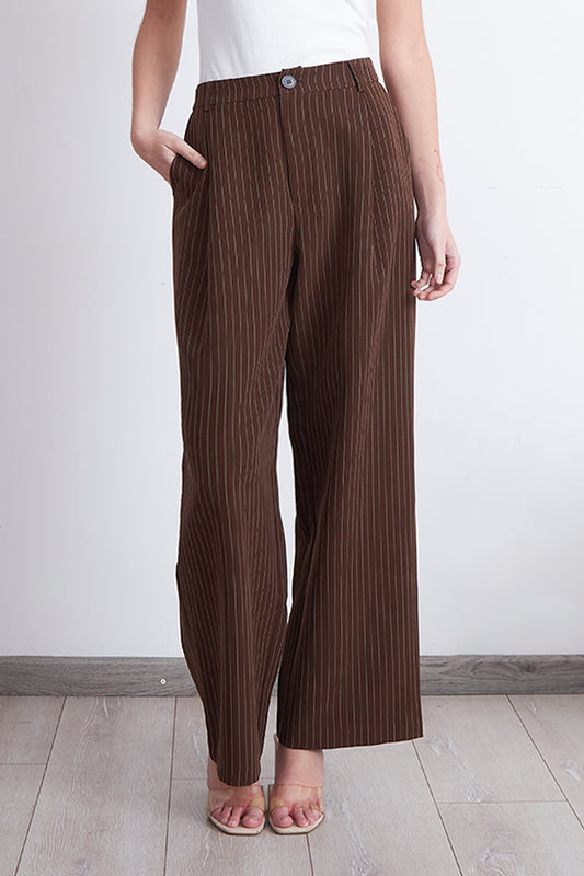 Pantalón Recto Raya Diplomática Café