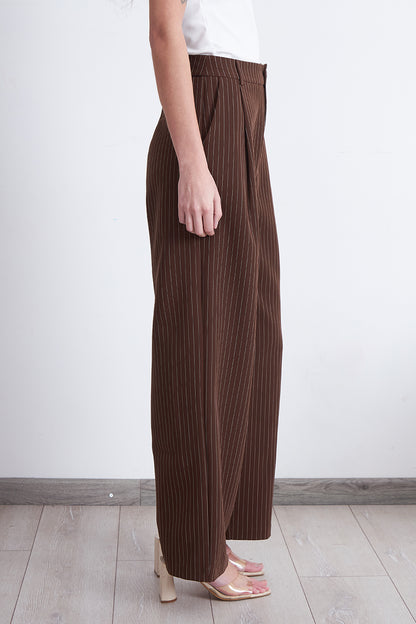 Pantalón Recto Raya Diplomática Café