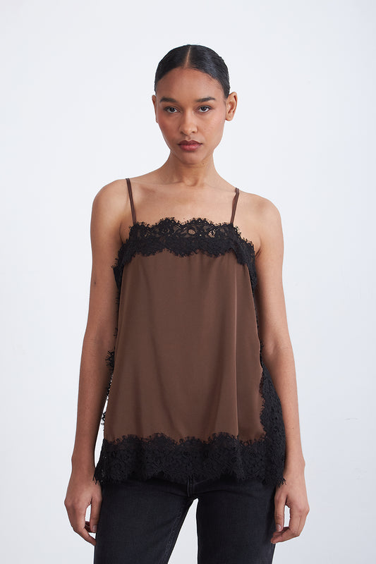 Blusa Encaje y Aberturas Laterales Café