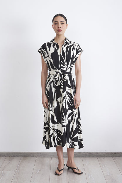 Vestido Cuello Camisero Cinturón Negro