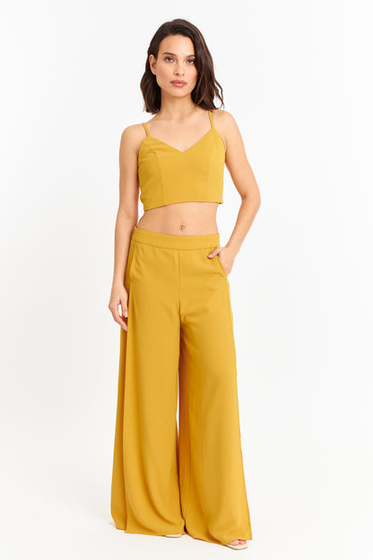 Crop Top Espalda Elasticada Mostaza