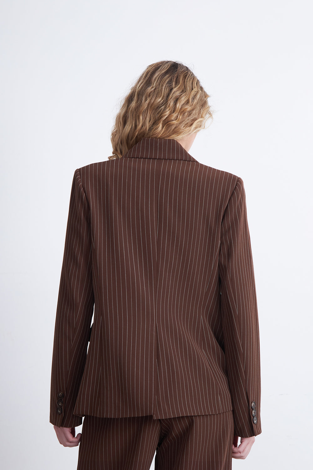 Blazer Rayas Diplomáticas Café