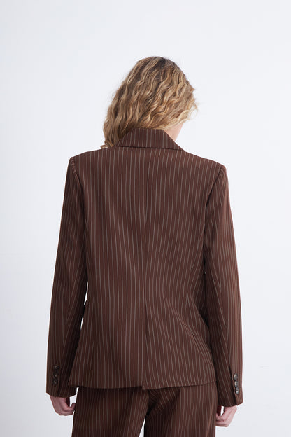Blazer Rayas Diplomáticas Café