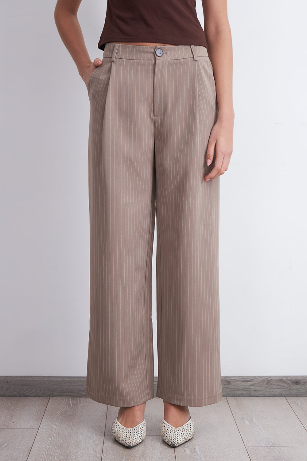 Pantalón Recto Raya Diplomática Khaki