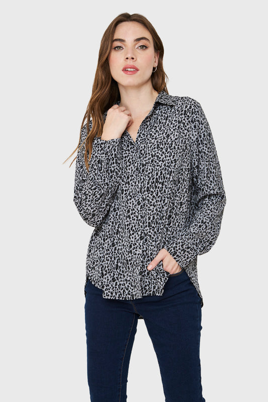 Blusa Bolsillo Animal Print Gris