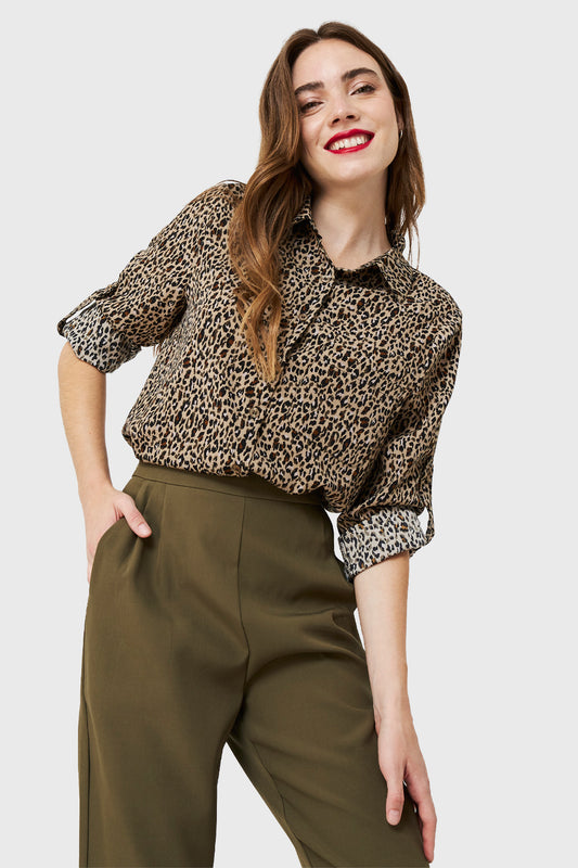 Blusa Bolsillo Animal Print Khaki