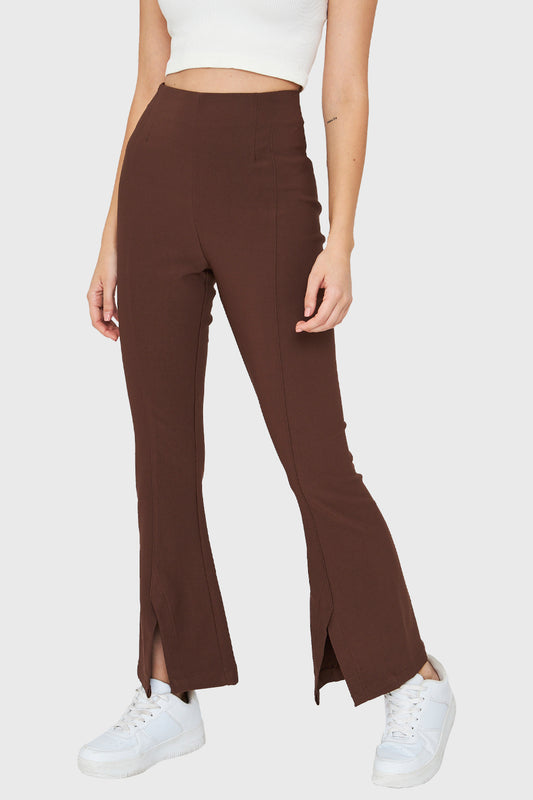 Pantalón Tajo Tobillo Café