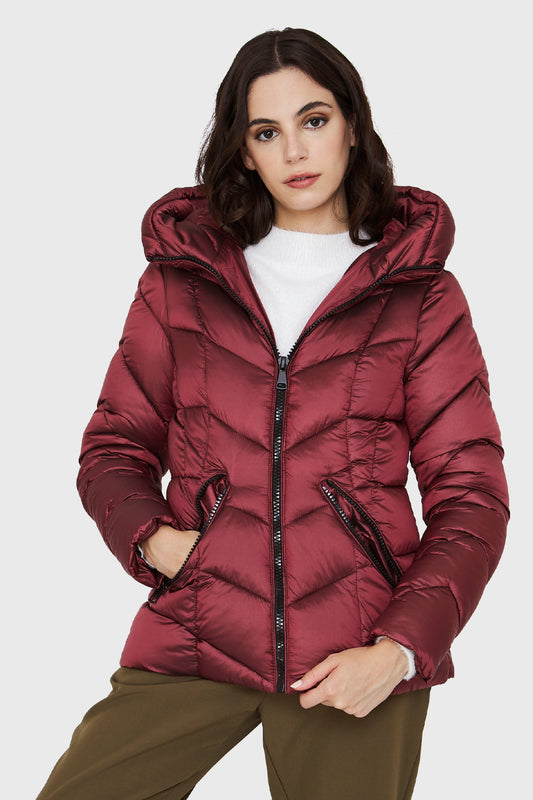 Parka Corta Gorro Burdeos