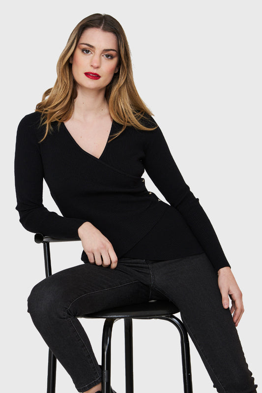 Polera Canalé Botones Decorativos Negro