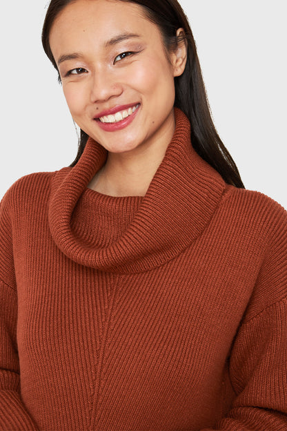 Sweater Vestido Cuello Alto Café