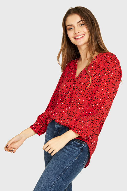 Blusa Corazones Escote V Rojo