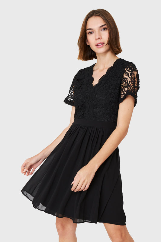 Vestido Canesú Broderie Negro